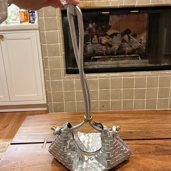 Silver Woven Dumpling Bag NWOT - Picture 7 of 10